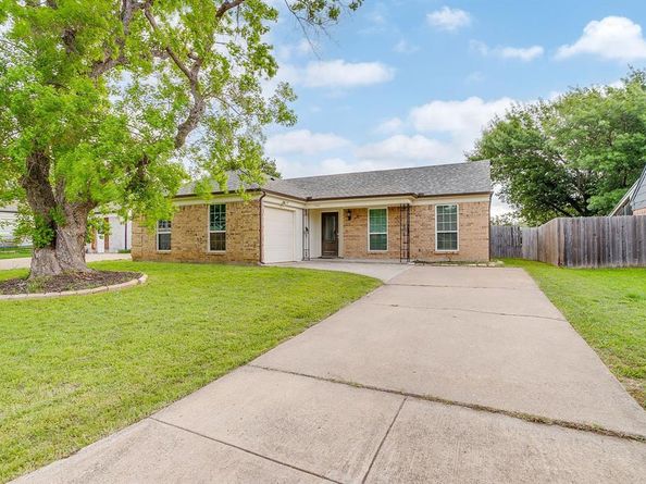 7312  Strawberry Way , Fort Worth Texas 76137