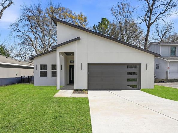 2228  Echo Lake Drive , Dallas Texas 75253