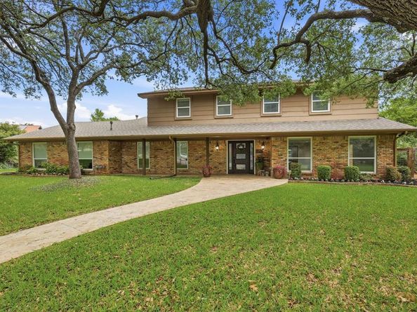 2701  Prairie Creek Court , Plano Texas 75075