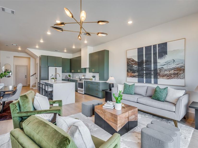3613  lafayette  , Fort Worth Texas 76107