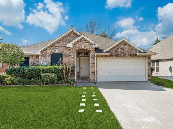 4445  Stones River Road , Grand Prairie Texas 75052