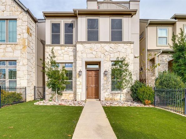 5435  Ashby Grove Street , Dallas Texas 75209