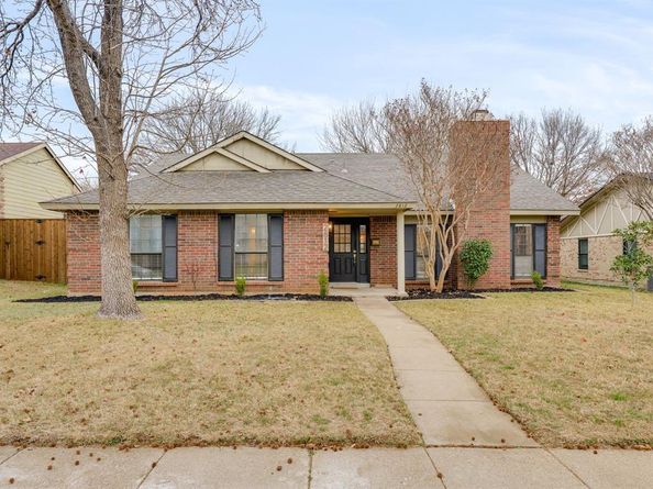 2812  Carnaby Lane , Flower Mound Texas 75028