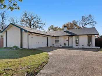 802  Greenbriar Drive 