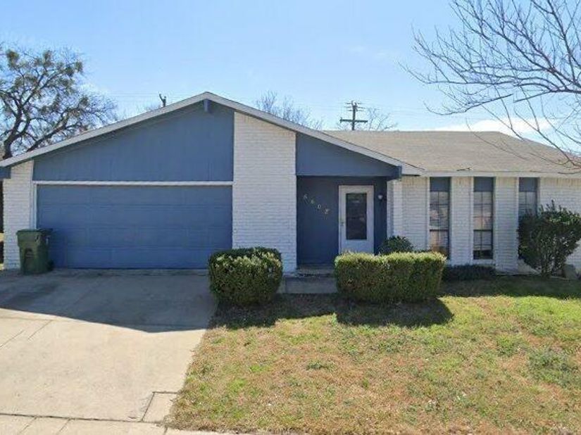 6602  Forestview Drive , Arlington Texas 76016
