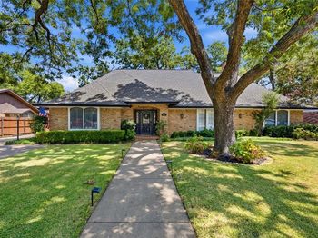 3005  Glasgow Drive 