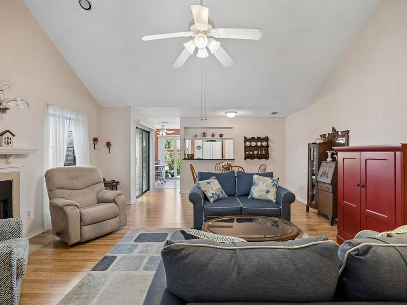 1902  Wyatt Drive , Garland Texas 75040