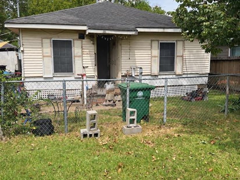 7217  Cowart Street , Houston Texas 77020