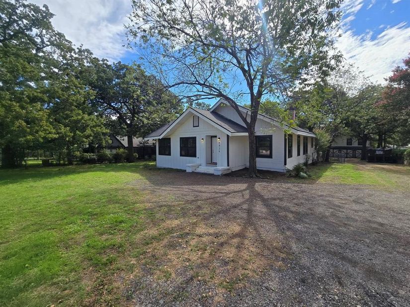 4824  Meadowbrook Drive , Fort Worth Texas 76103