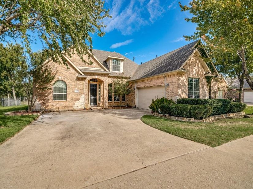 6409  Crestmoor Lane , Sachse Texas 75048