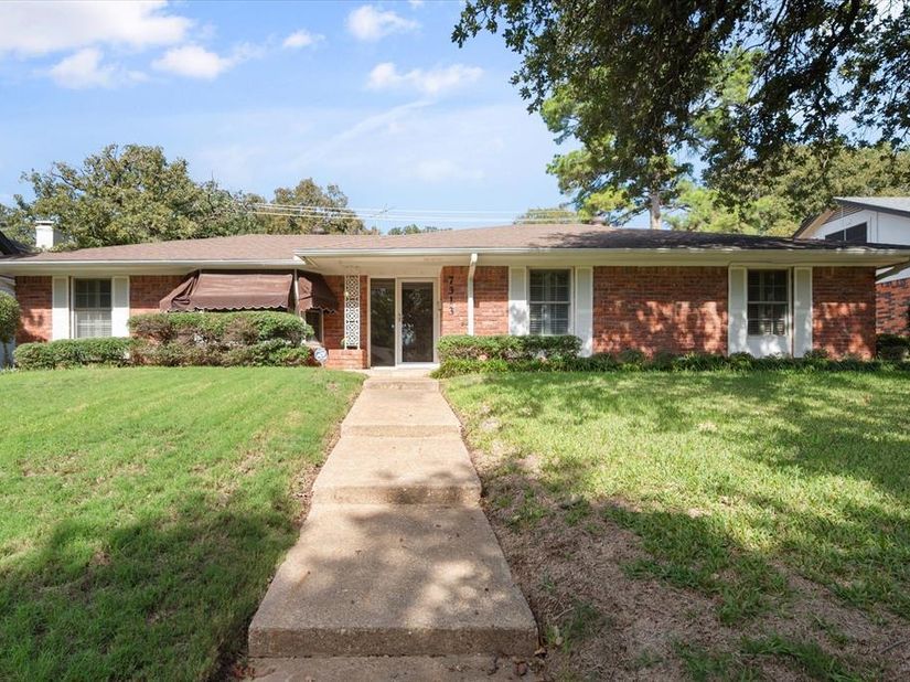 7313  Madeira Drive , Fort Worth Texas 76112