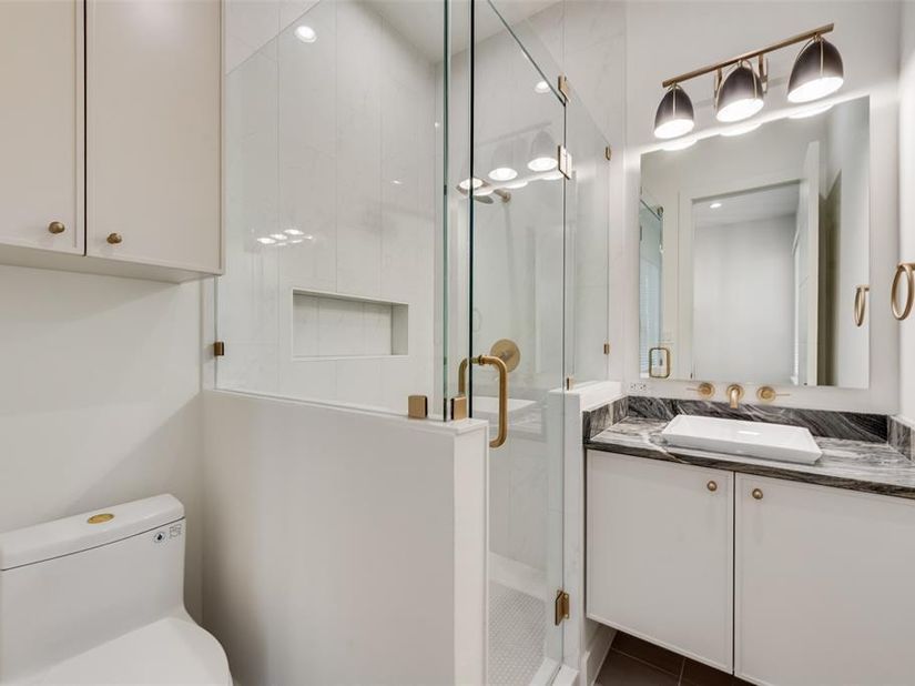 6411  Royal Lane , Dallas Texas 75230