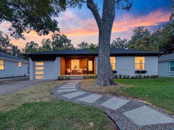 2208  Springhill Drive 