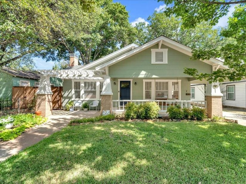 4532  Pershing Avenue , Fort Worth Texas 76107