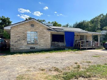 3809  White Settlement Road 