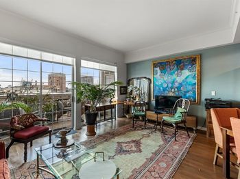 3225  Turtle Creek Boulevard 