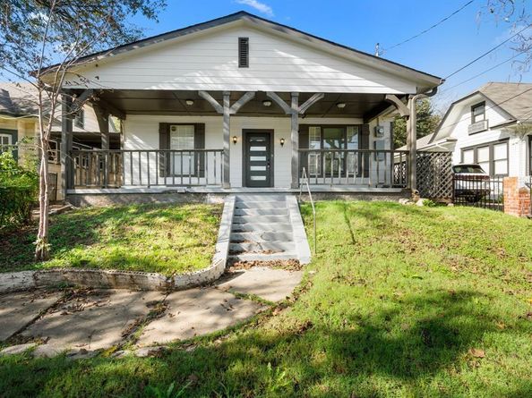 811 N Crawford Street , Dallas Texas 75203