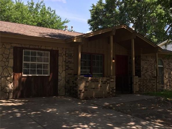 413  Glenhaven Drive , Azle Texas 76020