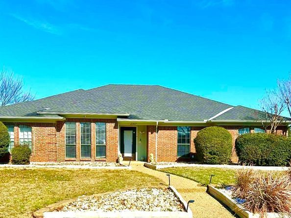 2307  Honeysuckle Drive , Richardson Texas 75082