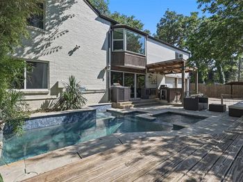 2112  Coral Drive 