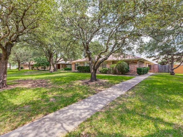 811  Saint Paul Court , Richardson Texas 75080