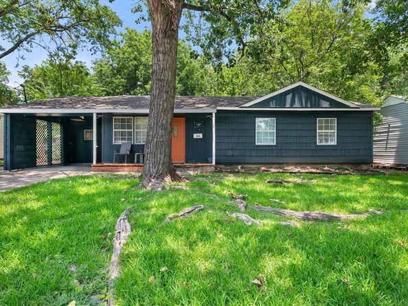 555 W Main Street , Lancaster Texas 75146