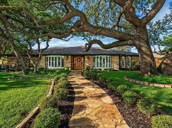 7240  Hunters Ridge  , Dallas Texas 75248