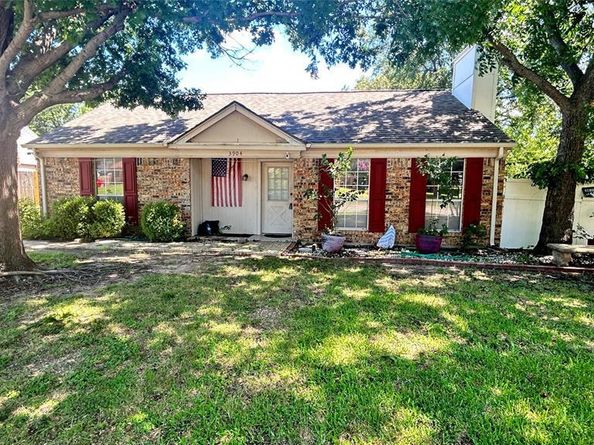 3904  Manzinita Street , Fort Worth Texas 76137