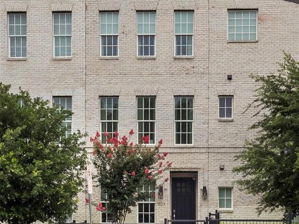 7333  Valley View Lane  807, Dallas Texas 75240