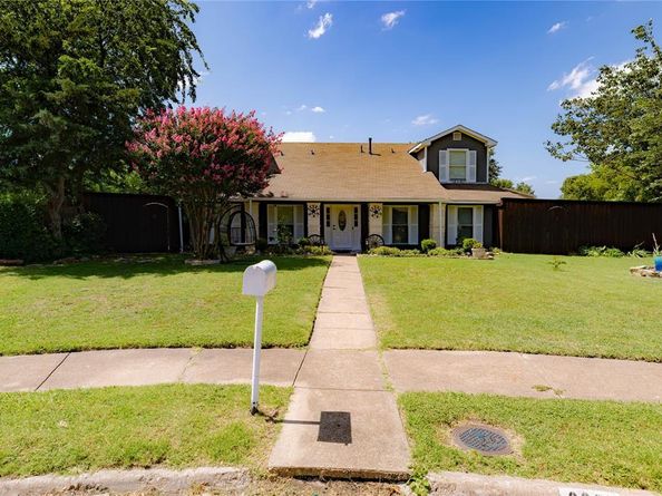 3301  Knights Haven Lane , Garland Texas 75044