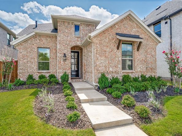 2844  Holland Court , Celina Texas 75009