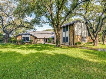 9  Stillwaters Drive 
