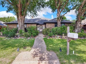 3402  Archway Court 