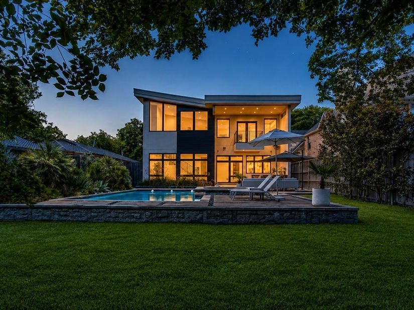 2215  Madera Street , Dallas Texas 75206