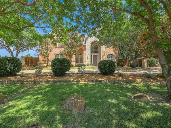 7798  Meadow Hill Drive , Frisco Texas 75033