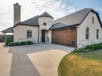 551  Chandler Court 