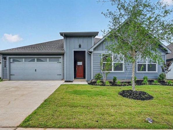 1416  CANTERBURY Trail , DeSoto Texas 75115