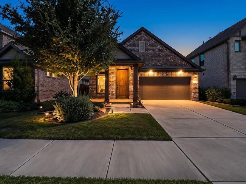 4816  Zilker Avenue , Carrollton Texas 75010