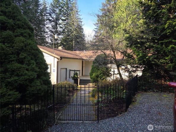 4725 272nd Avenue NE, Redmond WA 98053