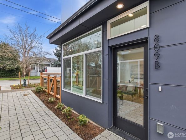 809 S Sullivan Street B, Seattle WA 98108
