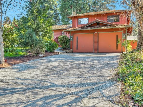 14005 20th Place W, Lynnwood WA 98087