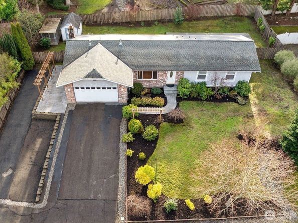 2952 216th Place SW, Brier WA 98036