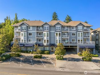 300 High School Road NE