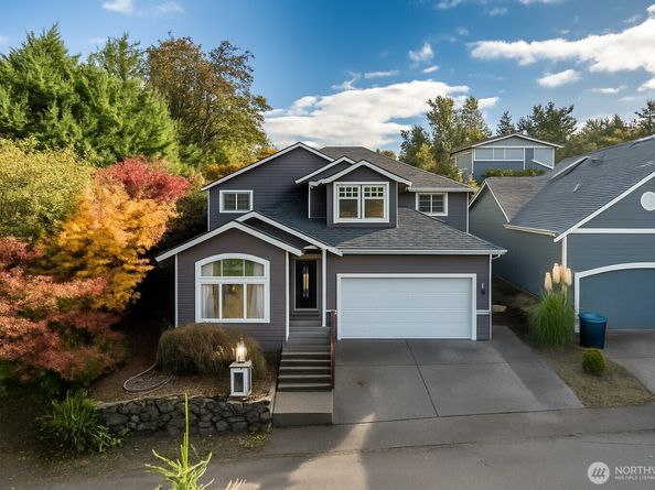 722 E Tacoma Street, Kent WA 98030