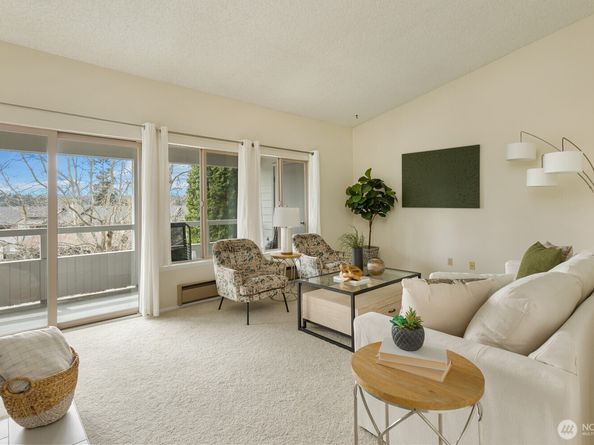 23405 Lakeview Drive H306, Mountlake Terrace WA 98043