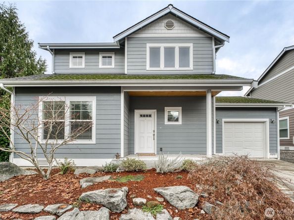 26787 Red Maple Lane NE, Kingston WA 98346