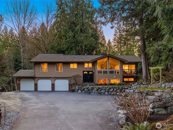 21743 NE 176th Place, Woodinville WA 98077