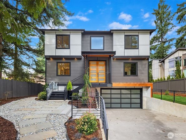 12226 NE 70th Street, Kirkland WA 98033