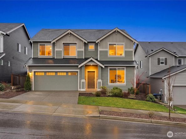 1323 Baker Heights Loop, Bremerton WA 98312