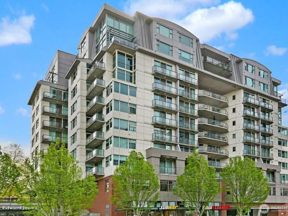 1100 106th Avenue NE 902, Bellevue WA 98004